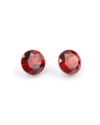 January birthstone garnet jewelry collection at Braunschweiger Jewelers