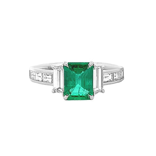 Fine emerald ring