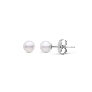 5mm pearl studs