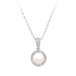 Pearl halo pendant