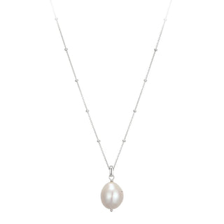 Silver pearl pendant