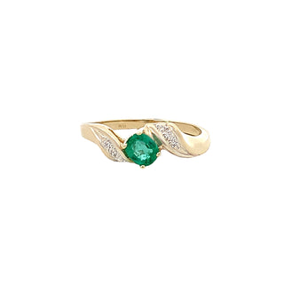 Emerald pinkie ring