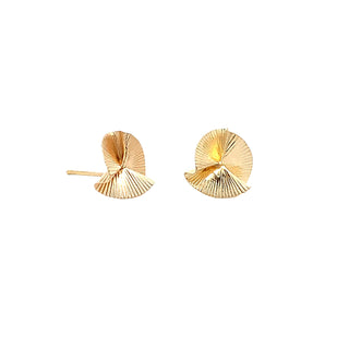 Pinwheel studs