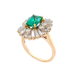 Emerald ballerina ring