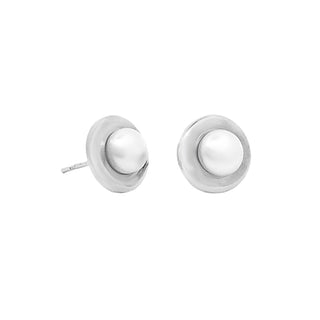 Freshwater studs