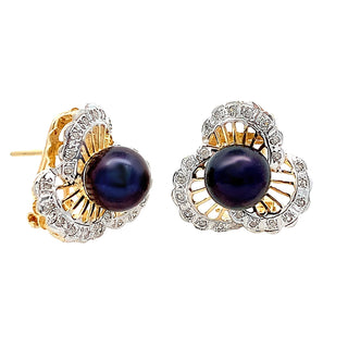 Black pearl earrings