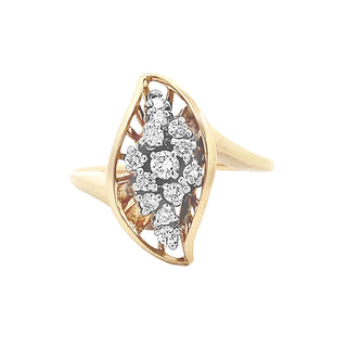 Wavy diamond ring