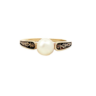 Vintage pearl ring