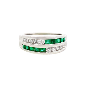 Emerald ring