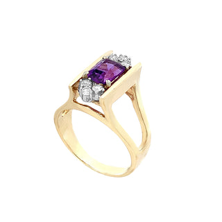 Mod amethyst ring