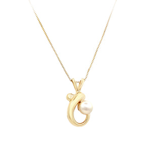 Pearl pendant