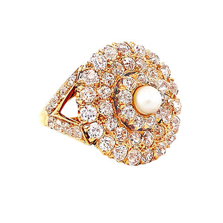 Pearl halo ring