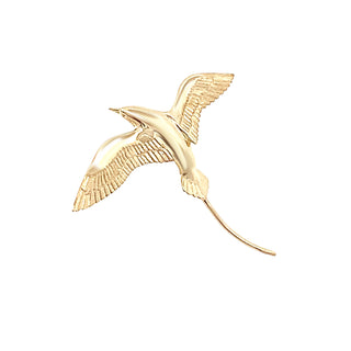 Longtail bird pin
