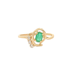 Emerald ring