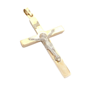 Crucifix pendant