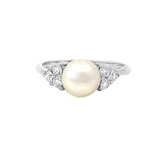 Pearl & Diamond Ring