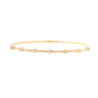 14KY FLEX BANGLE WITH 7 DIAMONDS