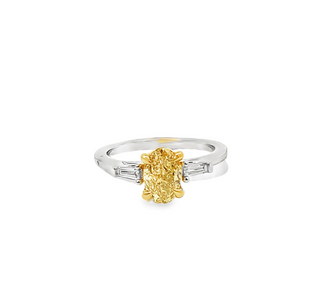 14KW GOLD 1.71CT 3-STONE LAB-G
