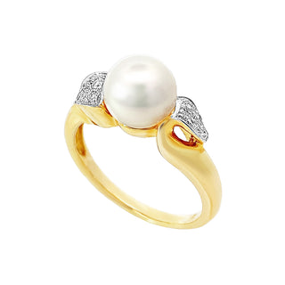 Pave Pearl Ring