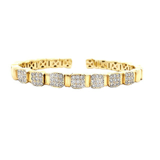 18k pave diamond cuff