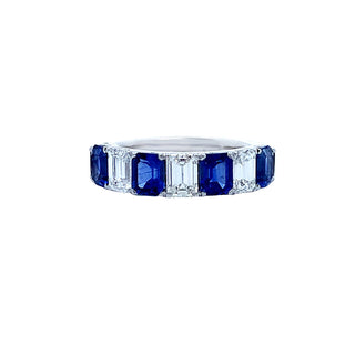 Emerald-cut sapphire ring