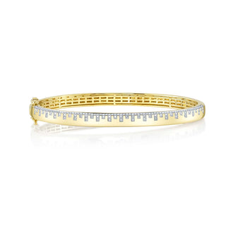 14KY BANGLE WITH DIAMOND EDGE