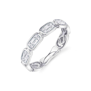 Baguette diamond band