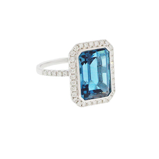 Blue topaz ring